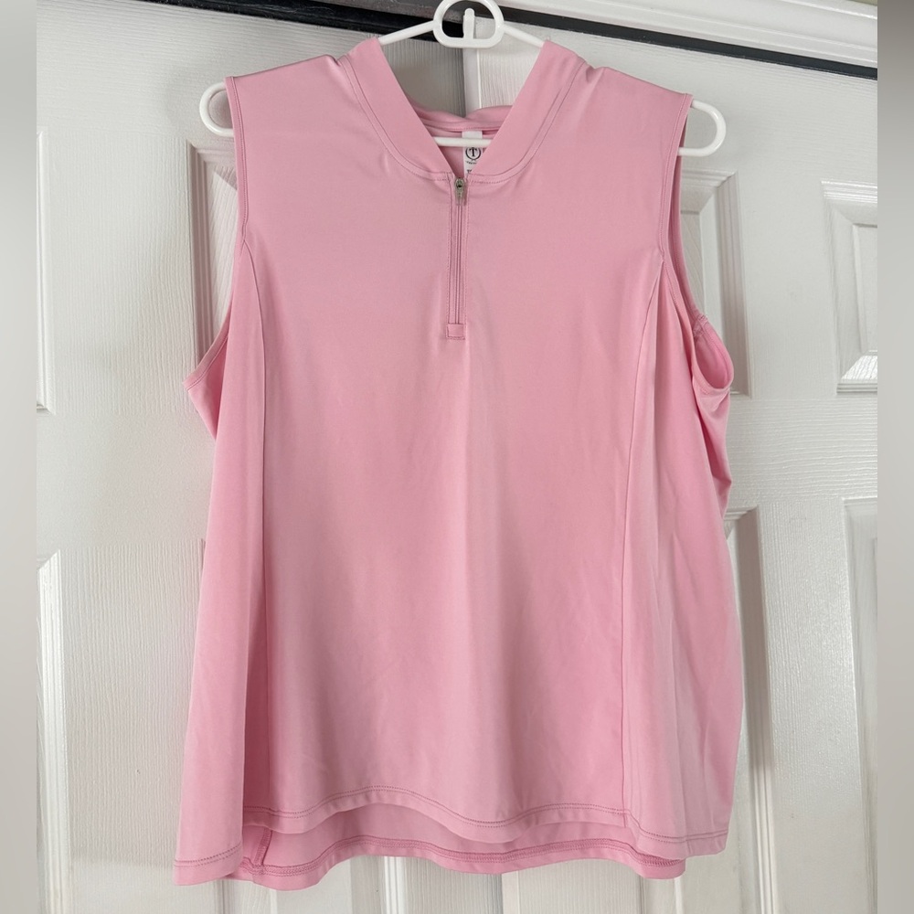 Pink Sleeveless Dry fit Women's Top